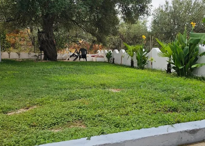 Ermis Hébergement de vacances Dhërmi