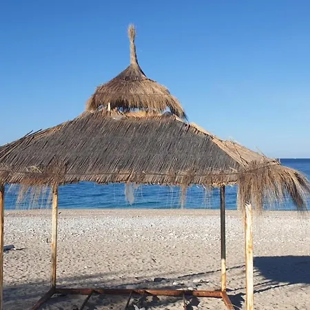 בית נופש Ermis *