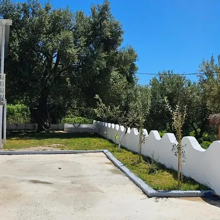 בית נופש Ermis דרמי